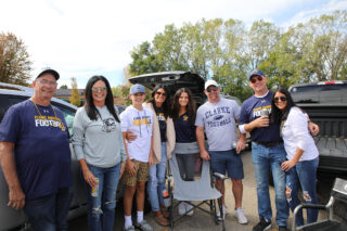 homecoming tailgate parent group